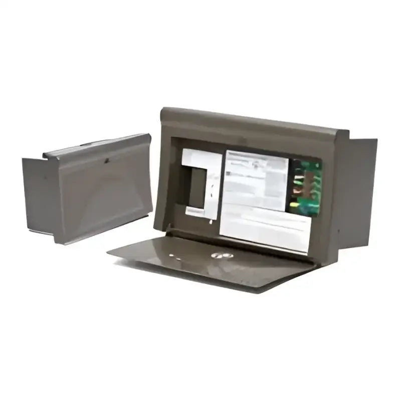 25-Amp WFCO Power Center WF-8725-P c6kwf8725p