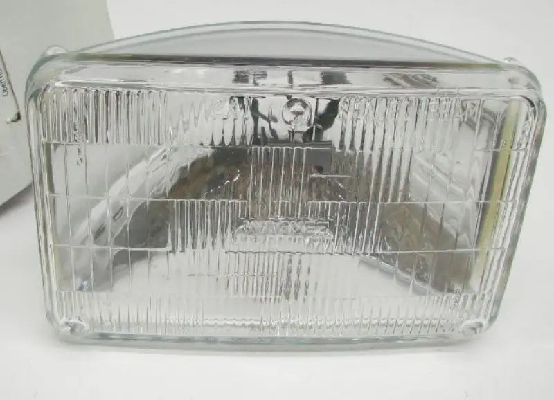 4652 Wagner Sealed Beam w314652