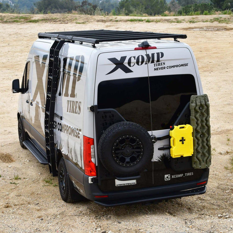 Westin Outlaw Rear Bed Step Textured Black Model 28-31045