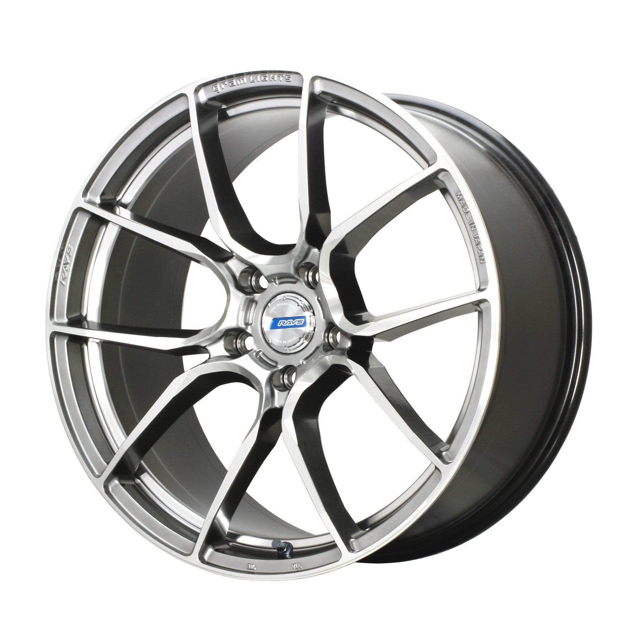 Gram Lights 57ANA 19x9.5 +32 5x114.3 Shining Silver DC Machining Wheel | WGAA432ESA