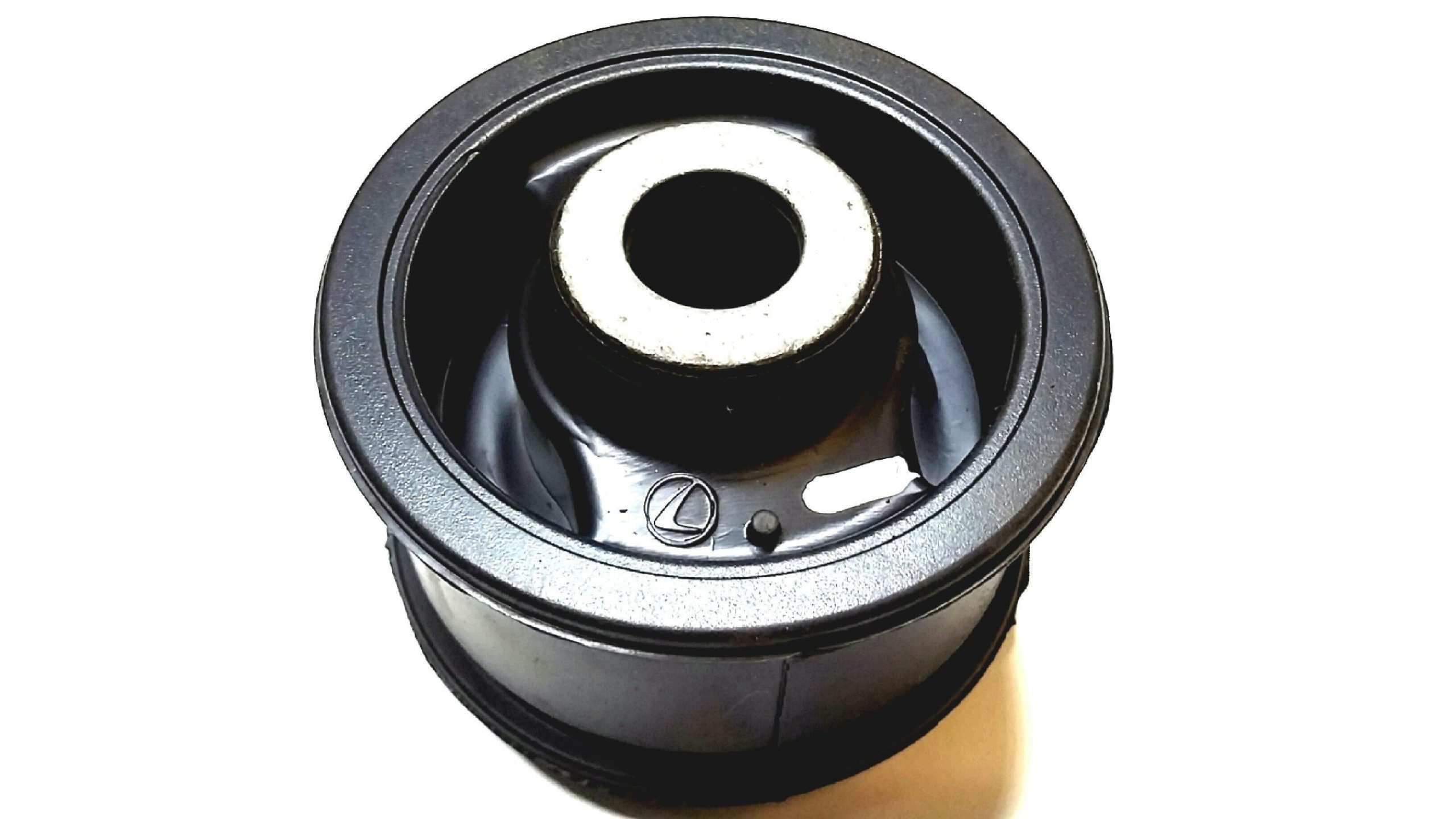 Subaru OEM Rear Differential Replacement Bushing 02-07 WRX / 04-07 STI | 41322FE040