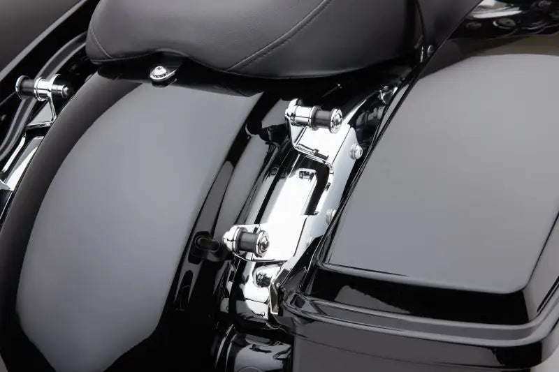 Chrome Backrest Mounting Kit for Harley FLH/FLT 2009-2013 82-96502