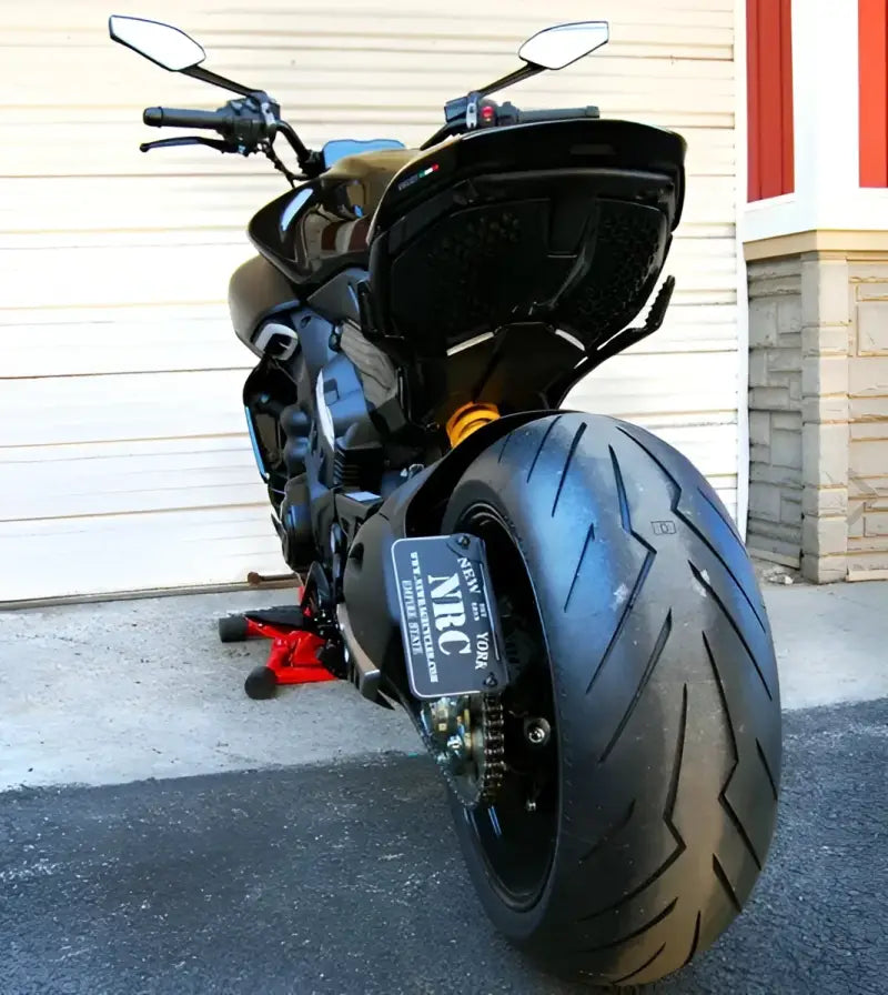 DV4-SIDE Side Mount License Plate Duc wps-565-0182