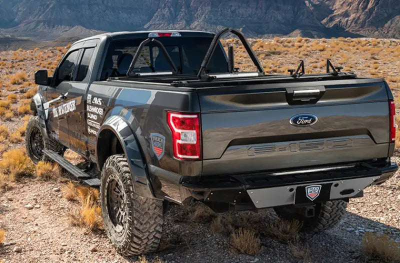 MAG4633SL Vetus Magnus Deck Hatch18'X12.8'Slvr VETMAG4633SL