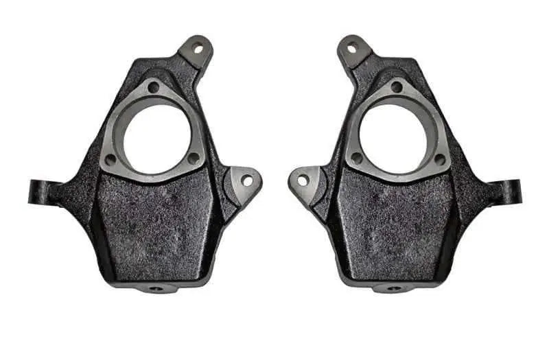 MaxTrac 07-16 GM C/K1500 2WD/4WD 2in Front Lowering Spindles 101320