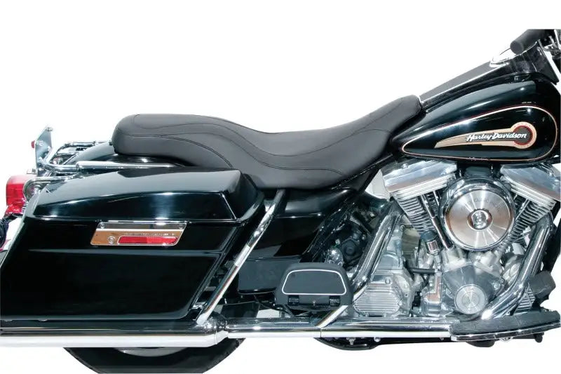 Mustang 97-07 Harley Electra Glide, Road Glide DayTripper 1PC Seat - Black - 76382 mmp76382